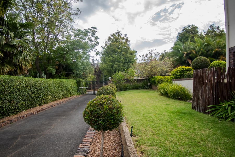 4 Bedroom Property for Sale in La Sandra Western Cape